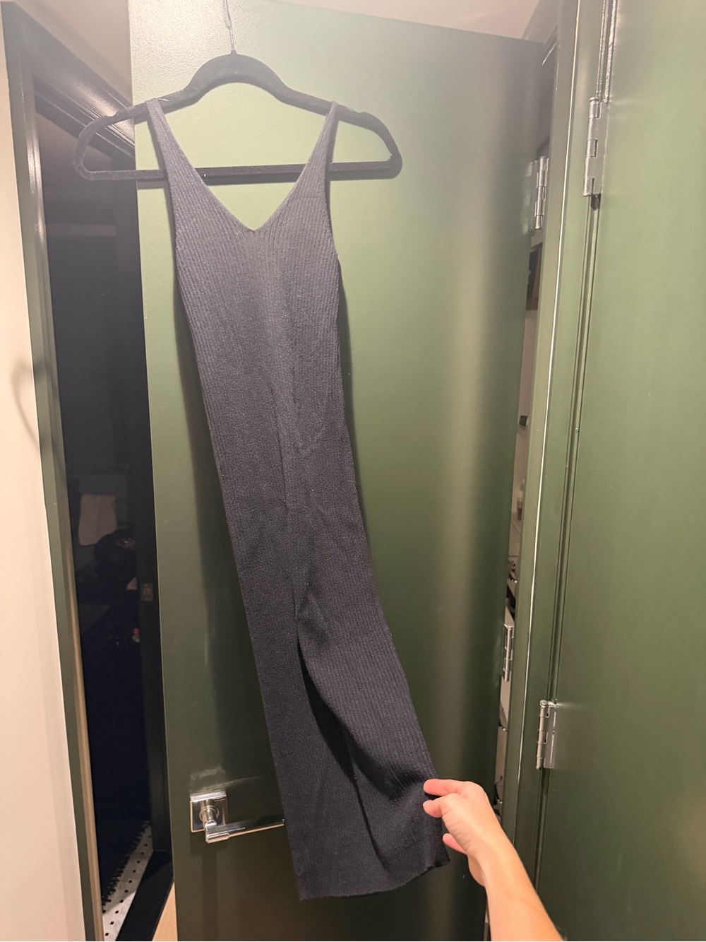 Vero Moda Black Ribbed V-Neck Maxi Dress with Thin Straps